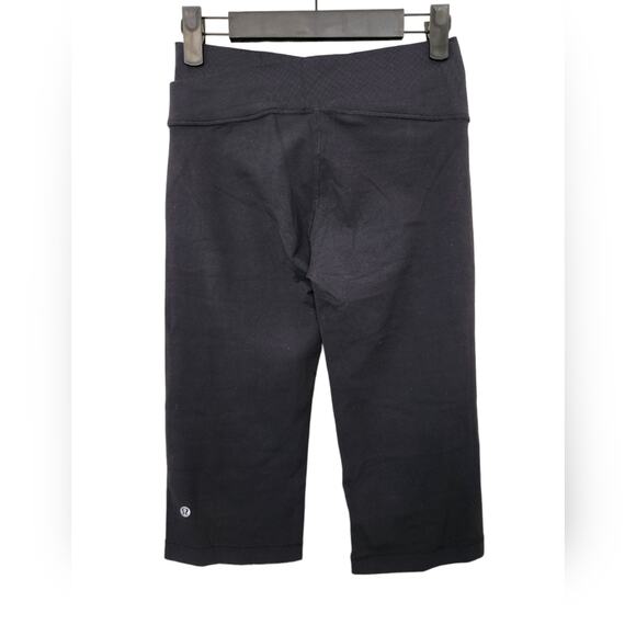 Lululemon Astro Crop low Waist yoga legging 4 - Picture 4 of 5